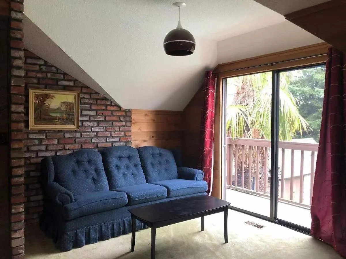Jason House - Immaculate Suites In A Quiet Seaside Neighbourhood Near Uvic Victoria Canada
