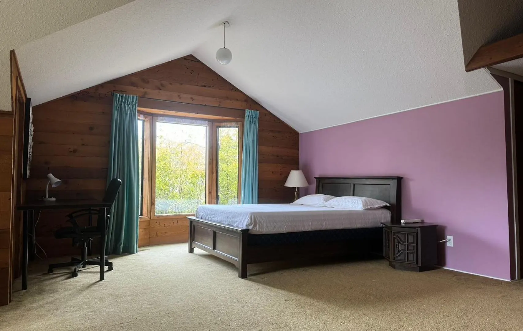Jason House - Immaculate Suites In A Quiet Seaside Neighbourhood Near Uvic Victoria Guest house
