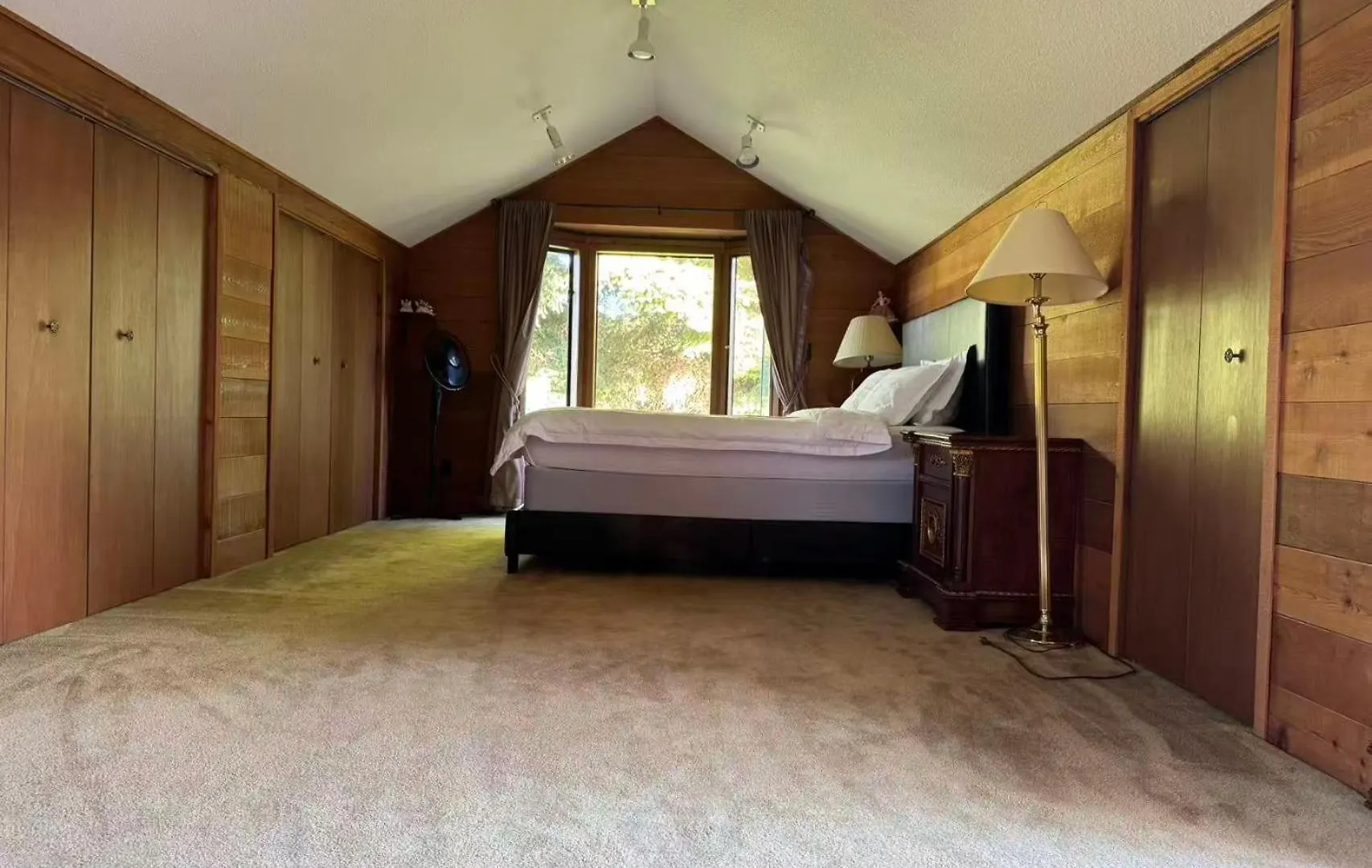 Jason House - Immaculate Suites In A Quiet Seaside Neighbourhood Near Uvic Victoria
